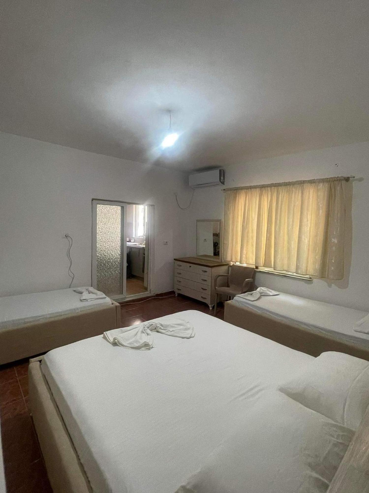 Hotel Gjika Sarande Exterior photo