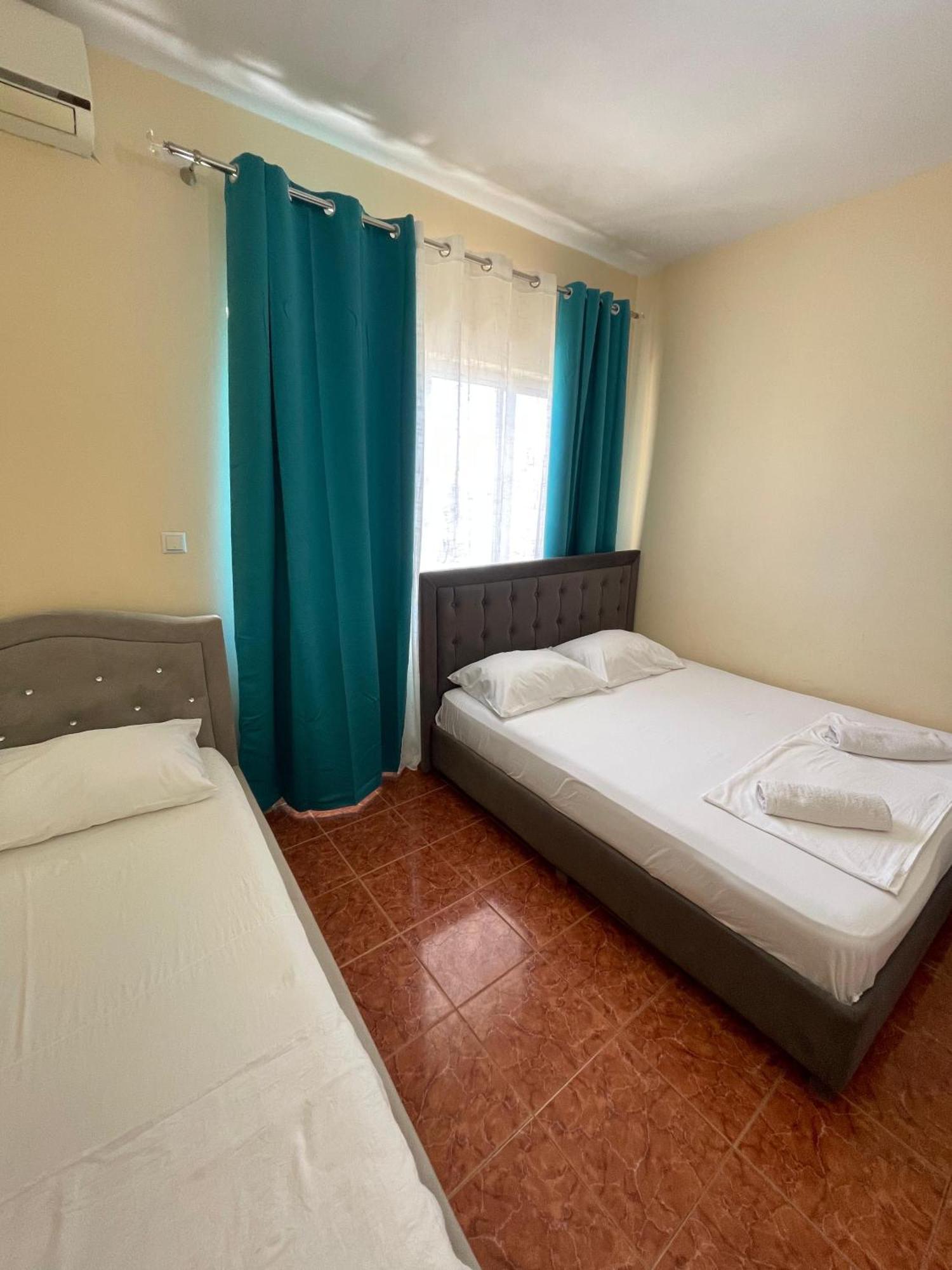Hotel Gjika Sarande Exterior photo